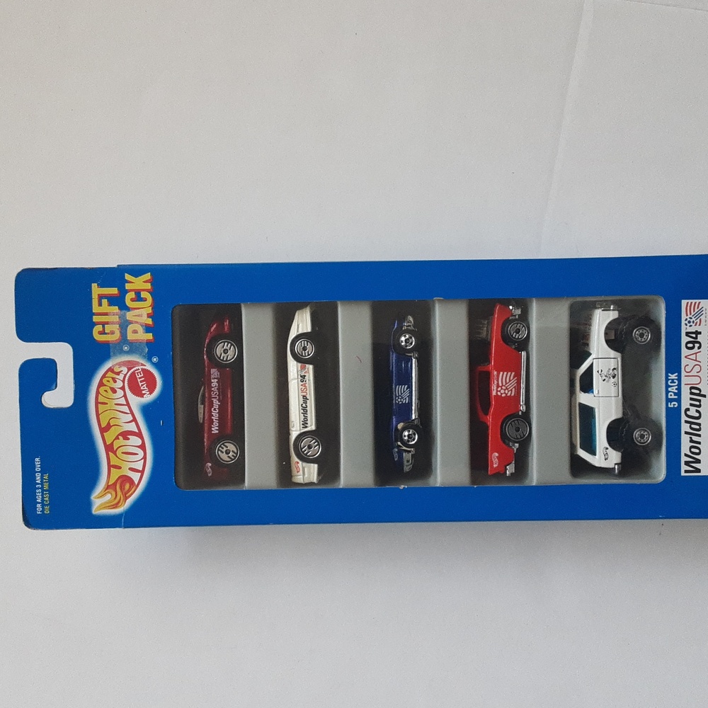 Hot Wheels World Cup 94 5-Car Gift Pack